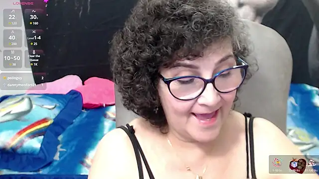 Snapshot of cataleya_mom chatting on February 19, 2025, 4:12 am cataleya mom online show from February 19, 2025, 4:12 am