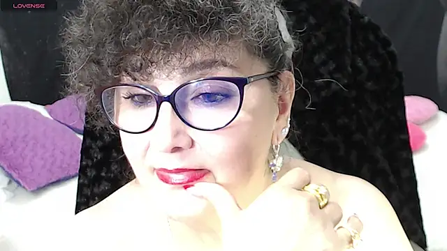 Snapshot of cataleya_mom chatting on March 3, 2025, 10:38 am cataleya mom online show from March 3, 2025, 10:38 am