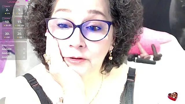 Snapshot of cataleya_mom chatting on March 4, 2025, 4:17 am cataleya mom online show from March 4, 2025, 4:17 am