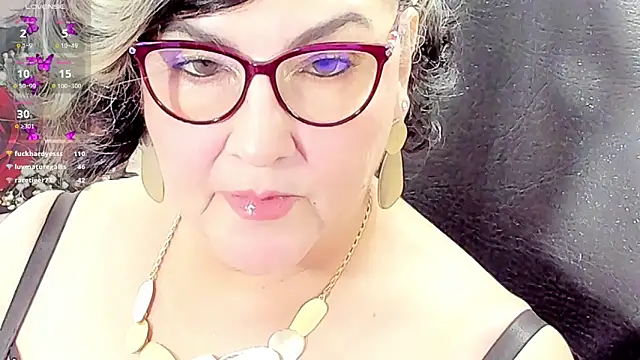 Snapshot of cataleya_mom chatting on May 3, 2026, 1:11 am cataleya mom online show from May 3, 2026, 1:11 am
