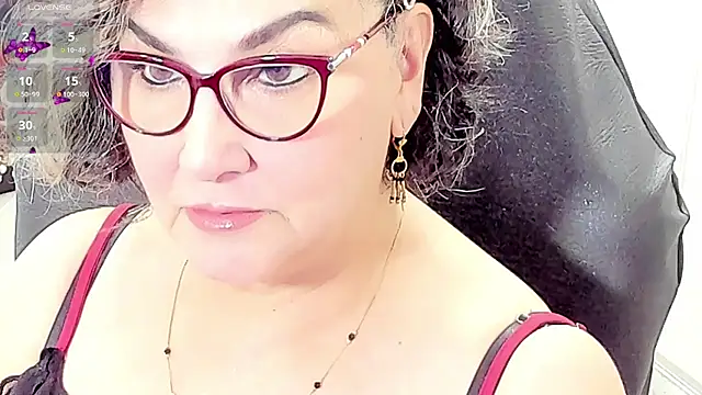 Snapshot of cataleya_mom chatting on May 6, 2026, 3:24 am cataleya mom online show from May 6, 2026, 3:24 am