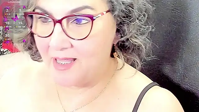Snapshot of cataleya_mom chatting on May 13, 2026, 4:21 am cataleya mom online show from May 13, 2026, 4:21 am