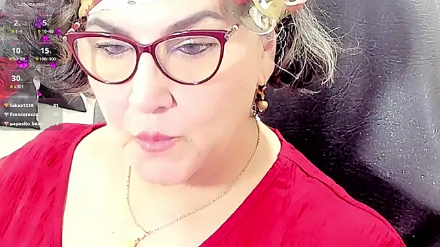 Snapshot of cataleya_mom chatting on May 15, 2026, 9:38 am cataleya mom online show from May 15, 2026, 9:38 am