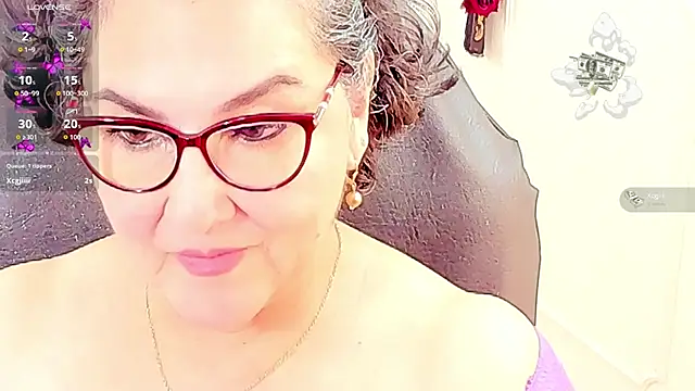 Snapshot of cataleya_mom chatting on May 15, 2026, 9:44 pm cataleya mom online show from May 15, 2026, 9:44 pm