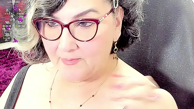 Snapshot of cataleya_mom chatting on May 27, 2026, 2:52 am cataleya mom online show from May 27, 2026, 2:52 am