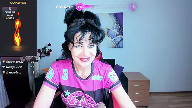 Silvia Wallec online show from June 22, 2026, 3:25 am