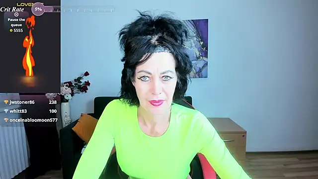 Silvia Wallec online show from August 1, 2026, 5:34 pm