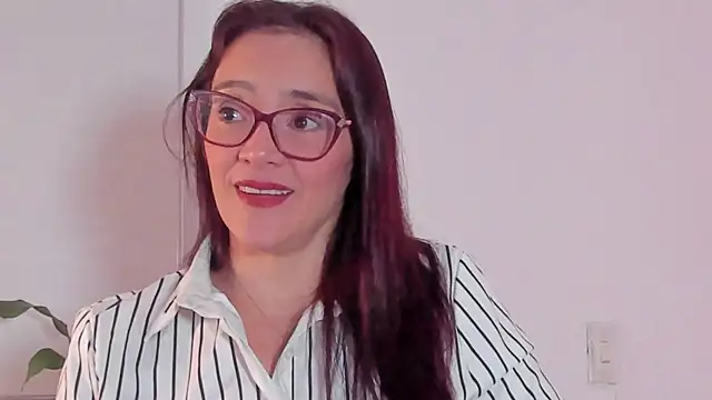 Snapshot of Jessica_Herrera_ chatting on May 27, 2026, 9:56 pm Jessica Herrera online show from May 27, 2026, 9:56 pm