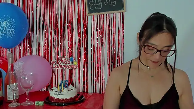Snapshot of Jessica_Herrera_ chatting on June 8, 2026, 10:54 pm Jessica Herrera online show from June 8, 2026, 10:54 pm