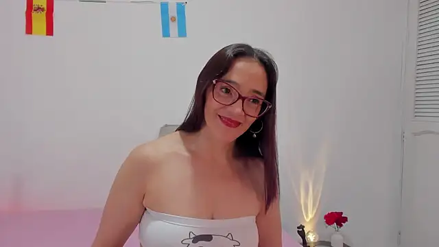 Snapshot of Jessica_Herrera_ chatting on July 18, 2026, 1:15 pm Jessica Herrera online show from July 18, 2026, 1:15 pm