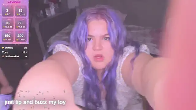 Snapshot of Freakcute_ chatting on October 20, 2025, 6:19 pm Freakcute online show from October 20, 2025, 6:19 pm