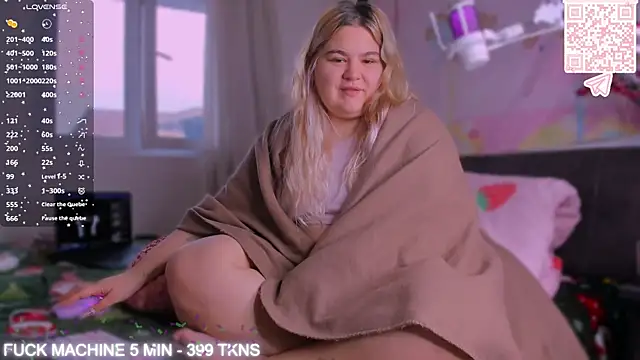 Snapshot of Freakcute_ chatting on January 15, 2026, 3:16 pm Freakcute online show from January 15, 2026, 3:16 pm