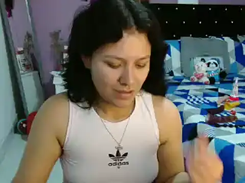 Snapshot of soniafuckboobs chatting on March 6, 2025, 3:24 pm soniafuckboobs online show from March 6, 2025, 3:24 pm