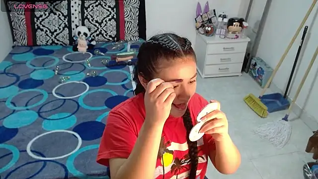 soniafuckboobs online show from March 12, 2026, 12:33 pm