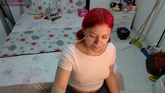 soniafuckboobs online show from April 29, 2026, 12:31 pm