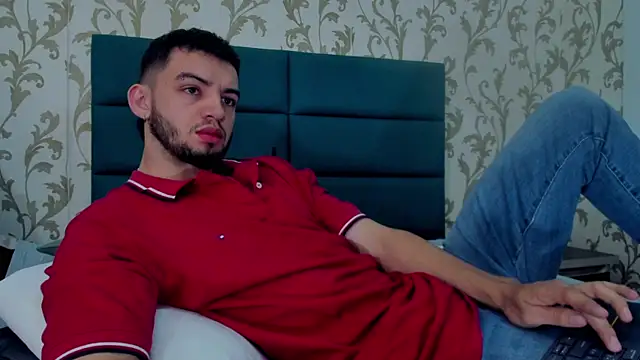 Michael magno online show from December 17, 2024, 10:01 am