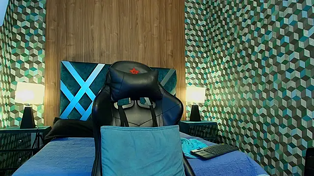 Michael magno online show from October 4, 2025, 9:24 pm