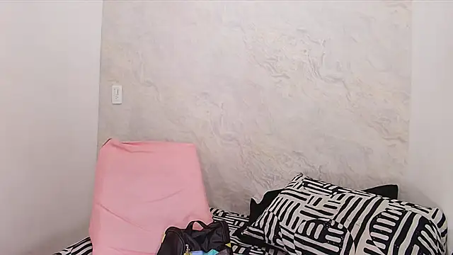 Snapshot of sofi_balvin chatting on January 23, 2025, 7:18 pm sofi balvin online show from January 23, 2025, 7:18 pm