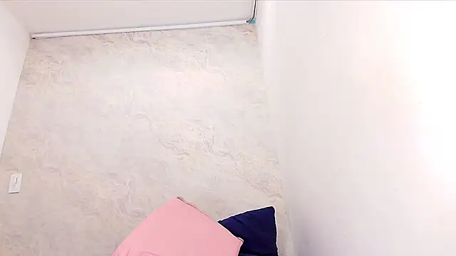 Snapshot of sofi_balvin chatting on February 9, 2025, 7:19 pm sofi balvin online show from February 9, 2025, 7:19 pm