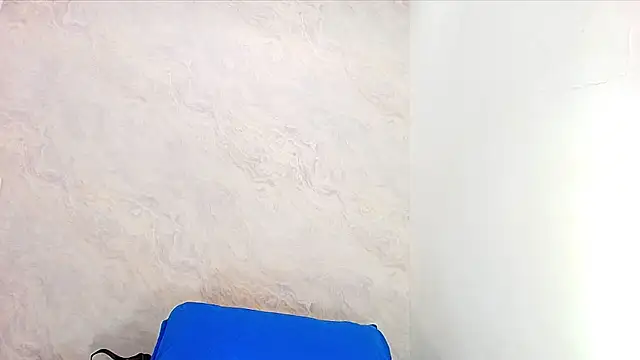 Snapshot of sofi_balvin chatting on February 17, 2025, 7:21 pm sofi balvin online show from February 17, 2025, 7:21 pm