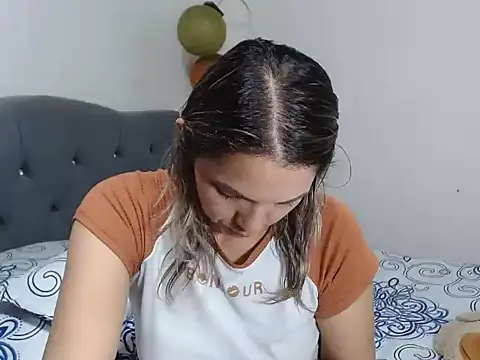 Chantal hott online show from December 29, 2024, 1:34 am