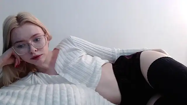 Snapshot of Sataobby chatting on January 27, 2025, 4:22 pm Sataobby online show from January 27, 2025, 4:22 pm