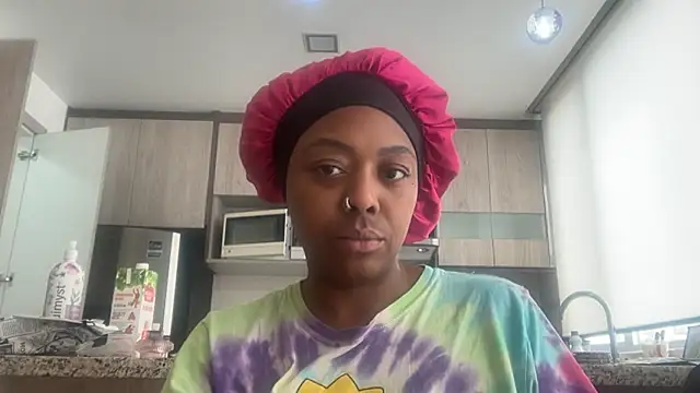 ChocolateCakeQueen online show from January 6, 2026, 2:32 pm