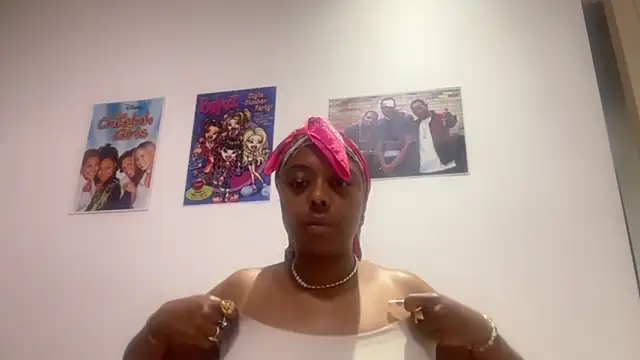 ChocolateCakeQueen online show from May 25, 2026, 2:50 am