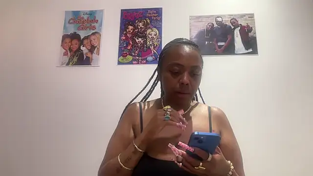 ChocolateCakeQueen online show from May 26, 2026, 4:30 am