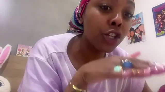 ChocolateCakeQueen online show from June 11, 2026, 12:32 am