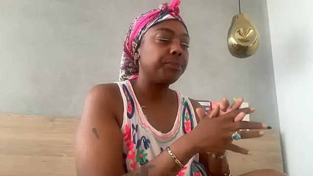ChocolateCakeQueen online show from July 9, 2026, 11:58 am
