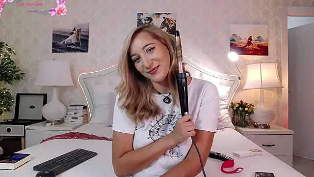 IreneHope online show from July 3, 2026, 8:54 am