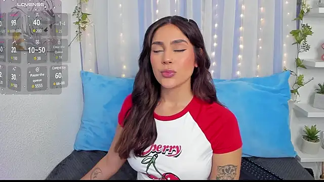 Snapshot of HazzelGray chatting on February 5, 2025, 3:52 pm HazzelGray online show from February 5, 2025, 3:52 pm