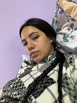 Snapshot of hannahb-e chatting on February 5, 2025, 4:16 am hannahb-e online show from February 5, 2025, 4:16 am