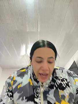 hannahb-e online show from February 18, 2026, 3:19 pm