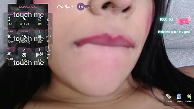 Snapshot of emily_brontee_ chatting on December 13, 2024, 6:05 pm emily brontee online show from December 13, 2024, 6:05 pm