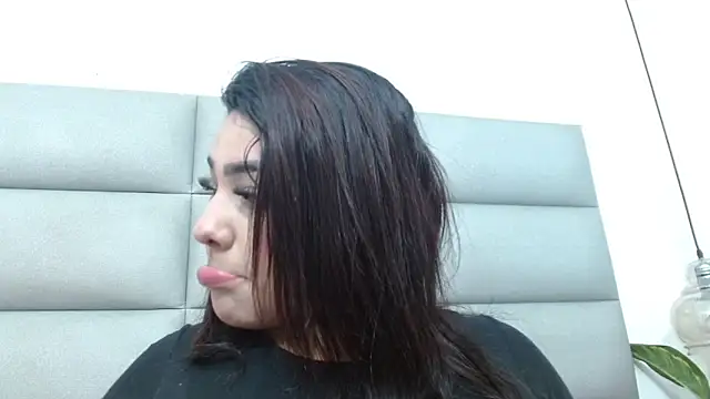 Snapshot of emily_brontee_ chatting on October 4, 2025, 12:58 pm emily brontee online show from October 4, 2025, 12:58 pm