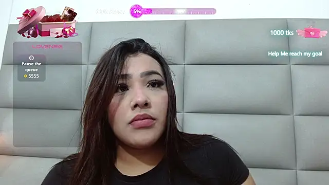 Snapshot of emily_brontee_ chatting on October 16, 2025, 1:12 pm emily brontee online show from October 16, 2025, 1:12 pm