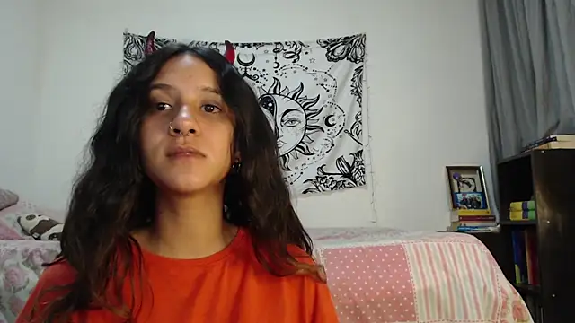 Snapshot of AlinaWoolf_ chatting on January 11, 2025, 2:41 am AlinaWoolf online show from January 11, 2025, 2:41 am