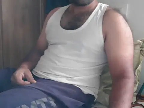 Snapshot of Tamil_Boy28 chatting on May 3, 2026, 10:21 am Tamil Boy28 online show from May 3, 2026, 10:21 am