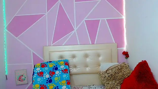 Snapshot of AngeDrty chatting on December 21, 2025, 9:55 pm AngeDrty online show from December 21, 2025, 9:55 pm