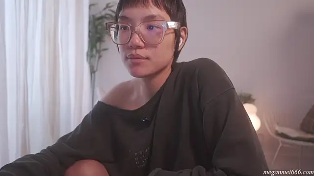 meganmei666 online show from April 30, 2026, 8:57 pm