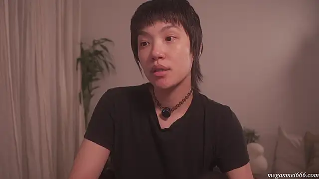 Snapshot of meganmei666 chatting on May 20, 2026, 1:56 am meganmei666 online show from May 20, 2026, 1:56 am