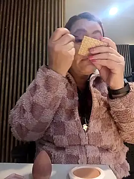 MarthinaBaker online show from March 14, 2026, 11:48 am