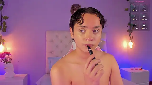 Snapshot of Brann_tadzio chatting on January 30, 2025, 12:16 pm Brann tadzio online show from January 30, 2025, 12:16 pm