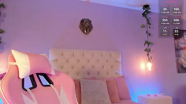 Snapshot of Brann_tadzio chatting on January 31, 2025, 3:33 pm Brann tadzio online show from January 31, 2025, 3:33 pm