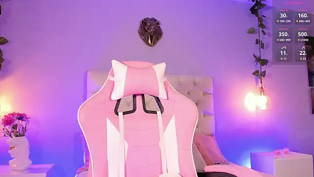 Snapshot of Brann_tadzio chatting on February 8, 2025, 1:01 pm Brann tadzio online show from February 8, 2025, 1:01 pm