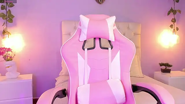 Snapshot of Brann_tadzio chatting on February 20, 2025, 12:36 pm Brann tadzio online show from February 20, 2025, 12:36 pm