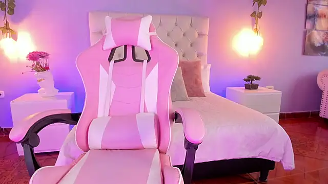 Snapshot of Brann_tadzio chatting on March 20, 2025, 12:53 pm Brann tadzio online show from March 20, 2025, 12:53 pm