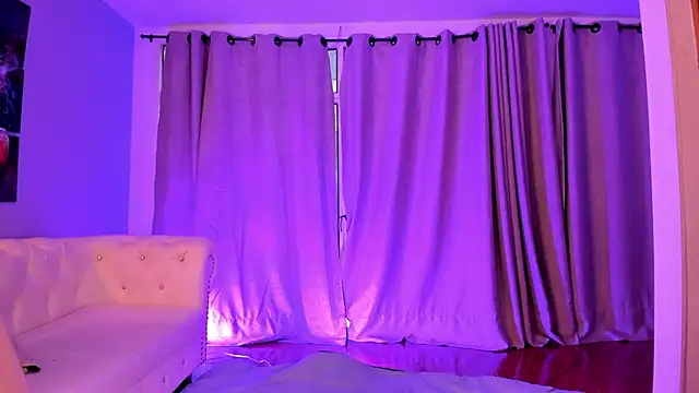 Snapshot of Brann_tadzio chatting on October 24, 2025, 8:16 pm Brann tadzio online show from October 24, 2025, 8:16 pm